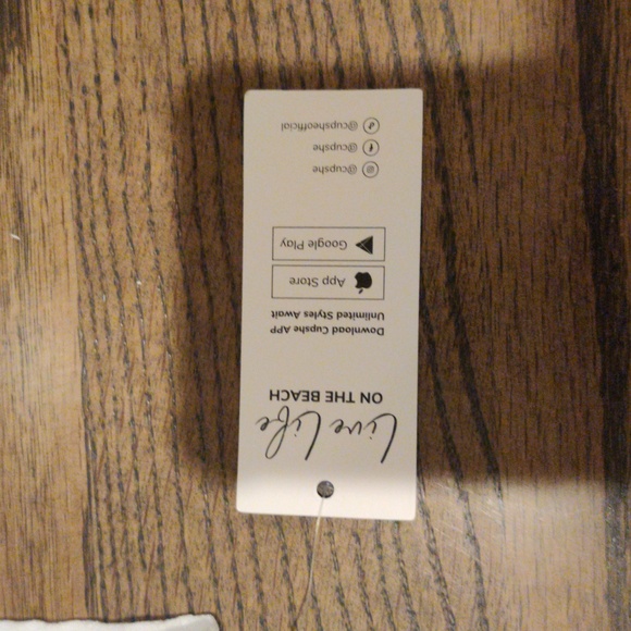 Cupshe Pom Pom Tassel Tie Cover-up - Picture 3 of 3